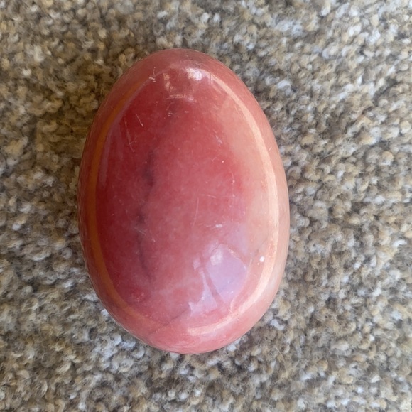 Marble decorative egg with stand - Picture 2 of 10